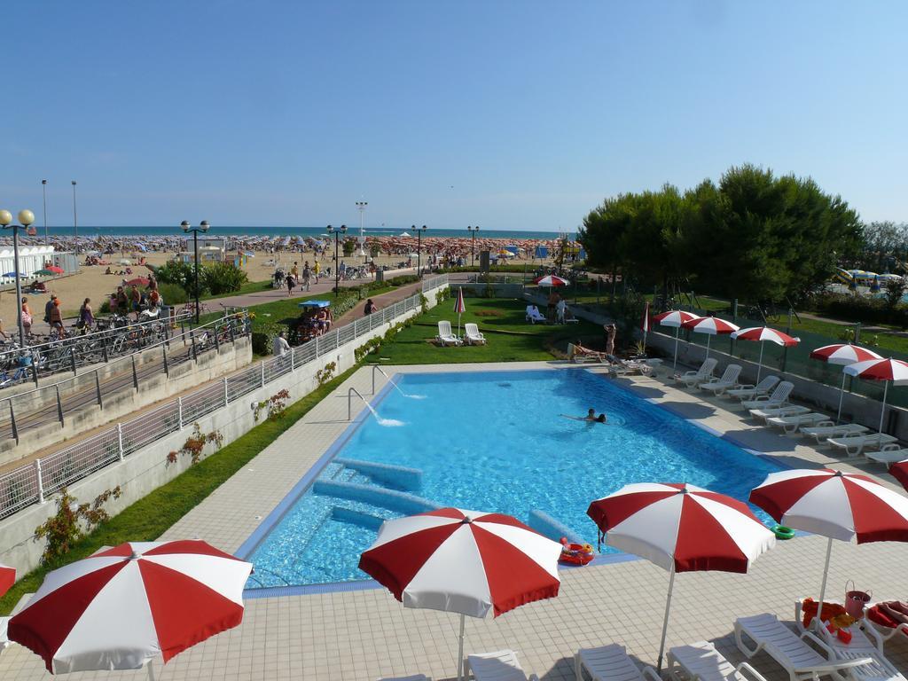 Residence Panorama Apart Hotel Bibione Exterior photo